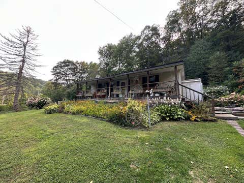 Photo for 3 Lacney Hollow Lane
