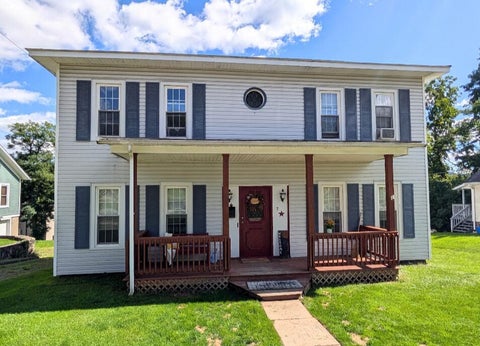 Photo for 7 Hastings Street