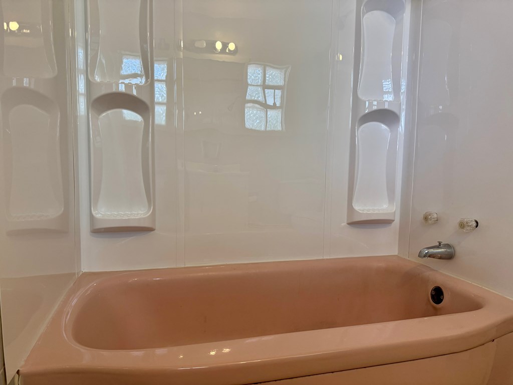 Westfield, Pennsylvania 16950, United States, 3 Bedrooms Bedrooms, ,2 BathroomsBathrooms,Residential,Active,203931