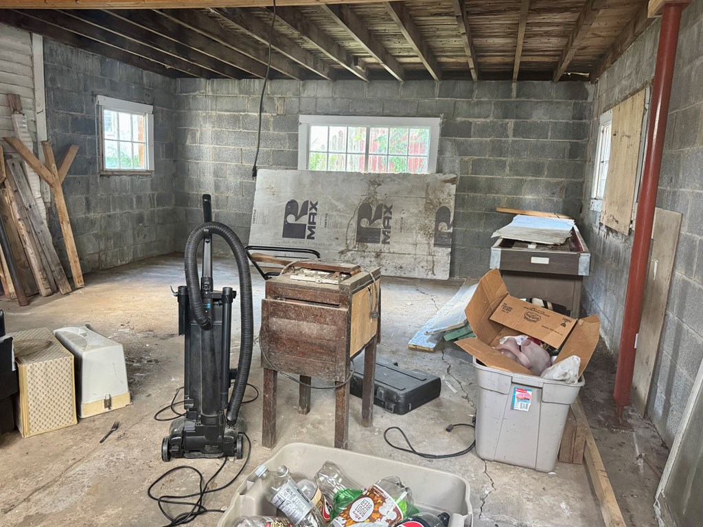 Westfield, Pennsylvania 16950, United States, 3 Bedrooms Bedrooms, ,2 BathroomsBathrooms,Residential,Active,203931