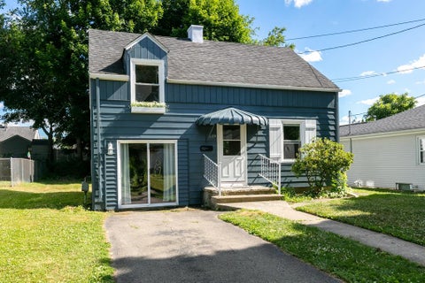 Photo for 619 Decker Avenue