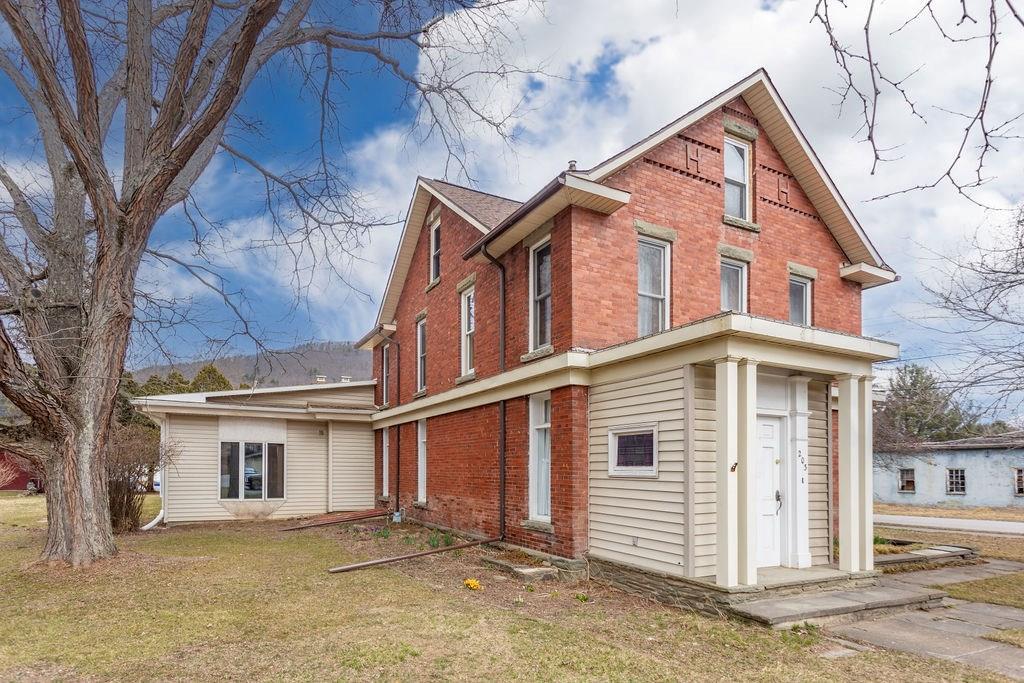 Westfield, Pennsylvania 16950, United States, 3 Bedrooms Bedrooms, ,3 BathroomsBathrooms,Residential,Active,97602