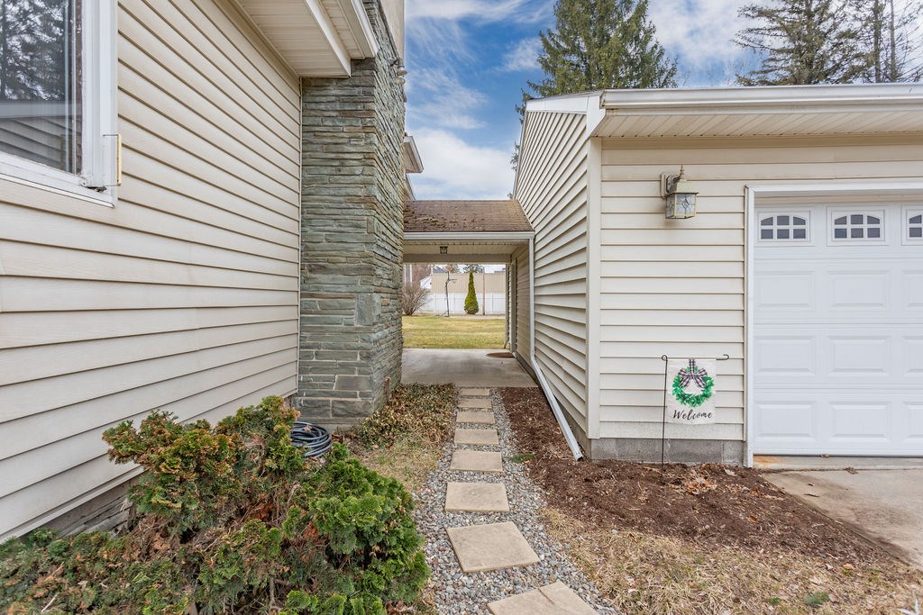 Westfield, Pennsylvania 16950, United States, 3 Bedrooms Bedrooms, ,3 BathroomsBathrooms,Residential,Active,97602