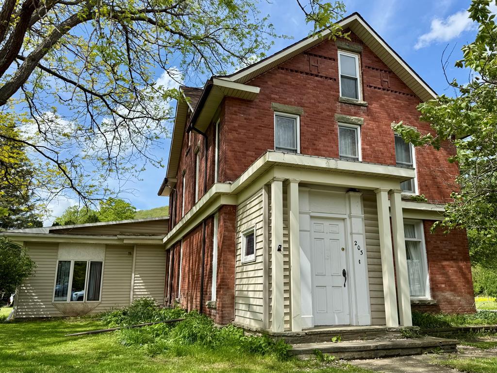 Westfield, Pennsylvania 16950, United States, 3 Bedrooms Bedrooms, ,3 BathroomsBathrooms,Residential,Active,97602