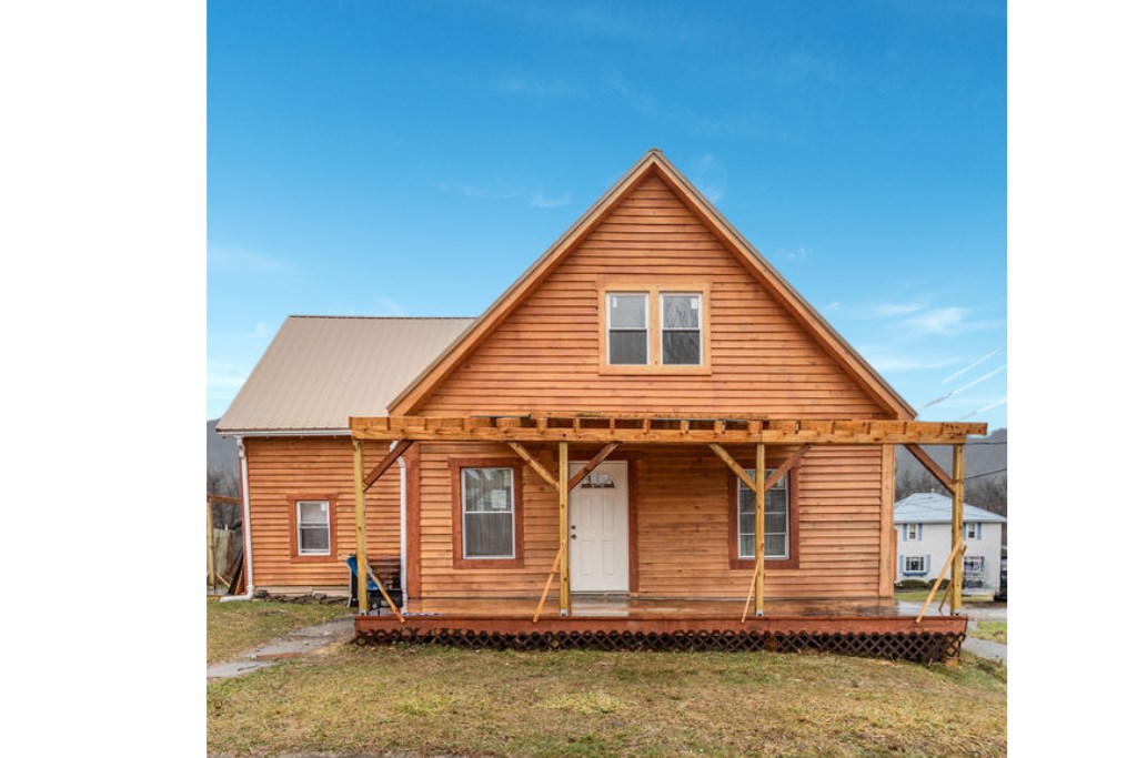 Westfield, Pennsylvania 16950, United States, 4 Bedrooms Bedrooms, ,2 BathroomsBathrooms,Residential,Active,26921