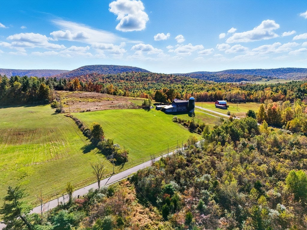 862 US Route 187, Laceyville, PA 18629 | MLS 31721467 | Listing ...