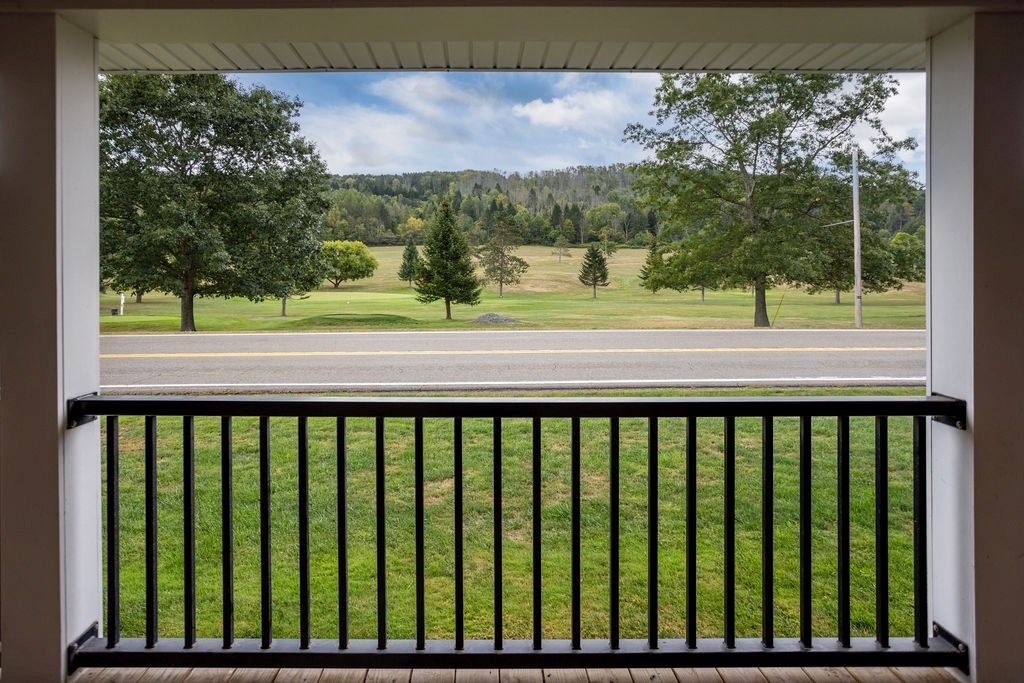 Westfield, Pennsylvania 16950, United States, 2 Bedrooms Bedrooms, ,3 BathroomsBathrooms,Residential,Active,205807