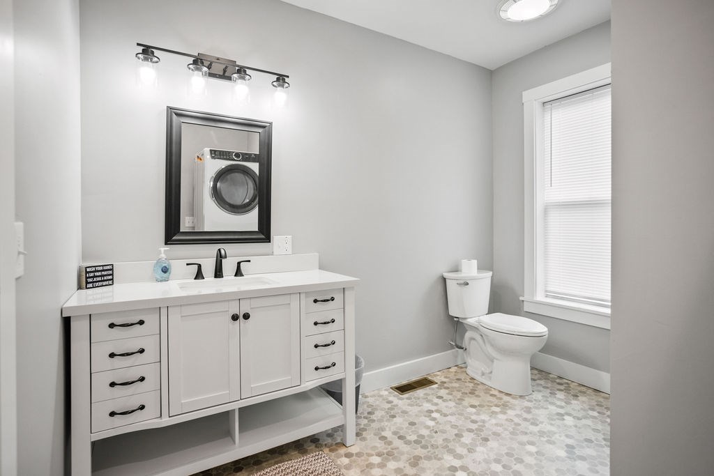 Westfield, Pennsylvania 16950, United States, 2 Bedrooms Bedrooms, ,3 BathroomsBathrooms,Residential,Active,205807