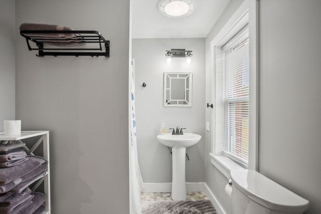 Westfield, Pennsylvania 16950, United States, 2 Bedrooms Bedrooms, ,3 BathroomsBathrooms,Residential,Active,205807