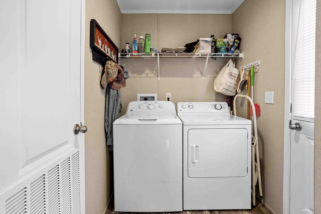 Middlebury Center, Pennsylvania 16935, United States, 3 Bedrooms Bedrooms, ,2 BathroomsBathrooms,Residential,Active,250050