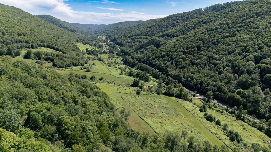 Galeton, Pennsylvania 16922, United States, 4 Bedrooms Bedrooms, ,3 BathroomsBathrooms,Residential,Active,175422