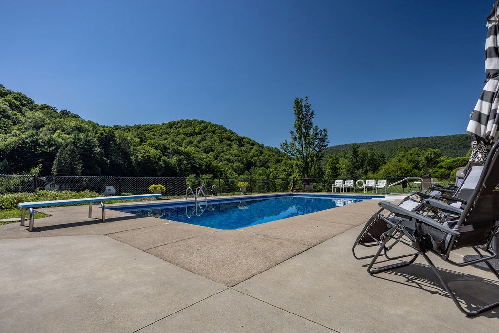 Galeton, Pennsylvania 16922, United States, 4 Bedrooms Bedrooms, ,3 BathroomsBathrooms,Residential,Active,175422