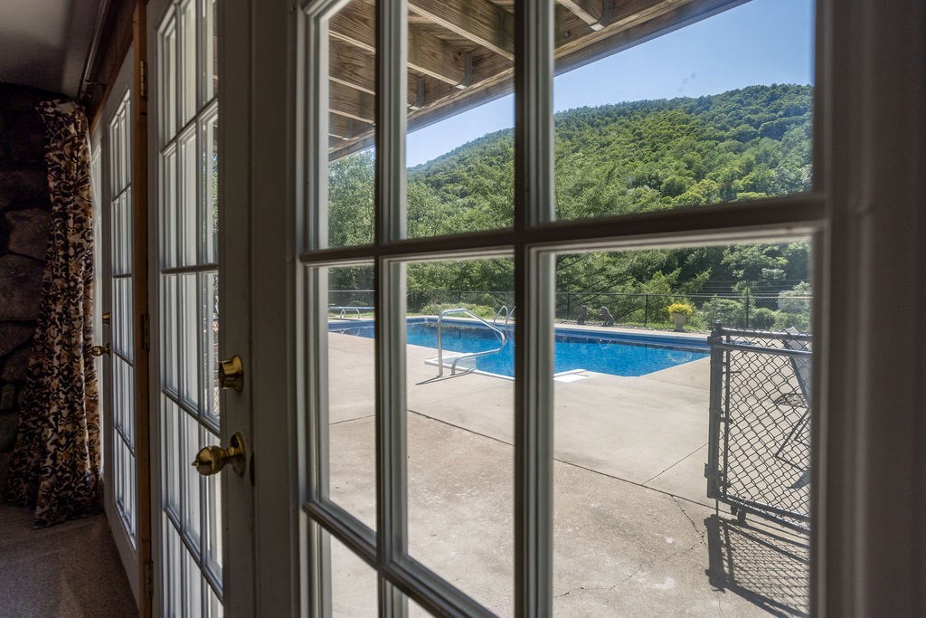 Galeton, Pennsylvania 16922, United States, 4 Bedrooms Bedrooms, ,3 BathroomsBathrooms,Residential,Active,175422