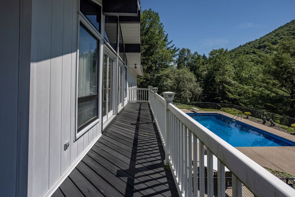 Galeton, Pennsylvania 16922, United States, 4 Bedrooms Bedrooms, ,3 BathroomsBathrooms,Residential,Active,175422