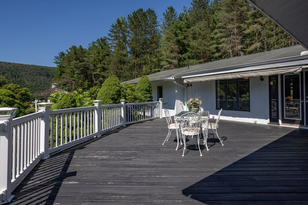 Galeton, Pennsylvania 16922, United States, 4 Bedrooms Bedrooms, ,3 BathroomsBathrooms,Residential,Active,175422