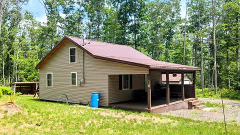 Photo for 723 Laurel Crest Rd