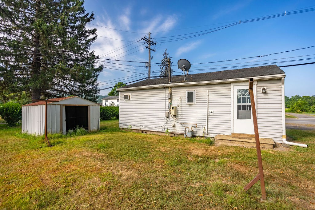 Lawrenceville, Pennsylvania 16929, United States, 1 Bedroom Bedrooms, ,1 BathroomBathrooms,Residential,Active,200016