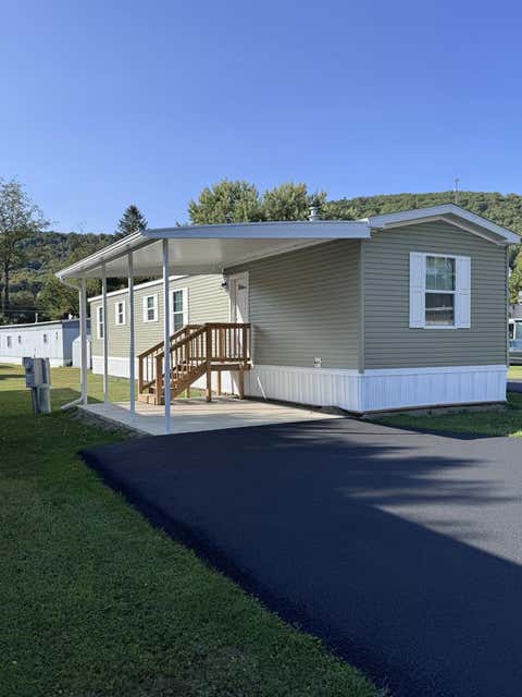 Photo for Lot #314 Emerald Isle