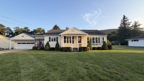 Photo for 120 Bressler St