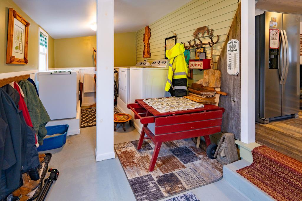 Westfield, Pennsylvania 16950, United States, 2 Bedrooms Bedrooms, ,1 BathroomBathrooms,Residential,Active,2302