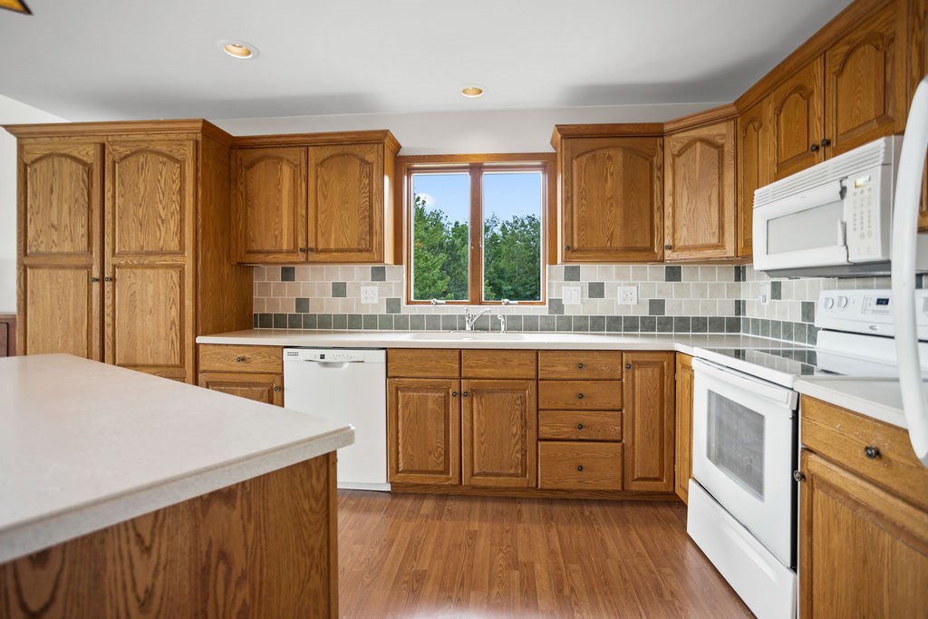 Tioga, Pennsylvania 16946, United States, 3 Bedrooms Bedrooms, ,2 BathroomsBathrooms,Residential,Active,201032