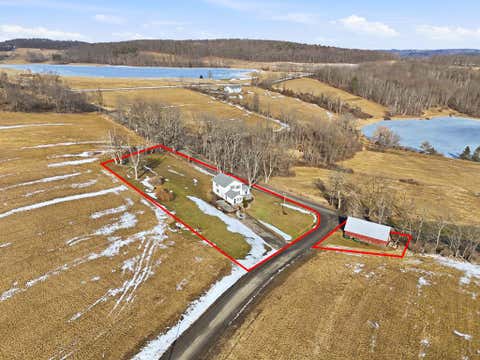 Photo for 347 Billies Rd