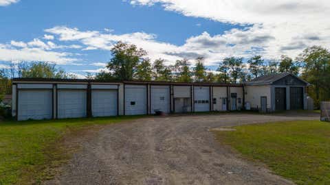 Photo for 750-752 State Route 17C