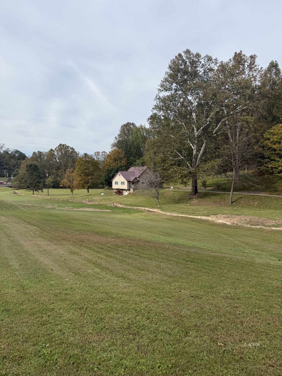 33884 Hiland Rd