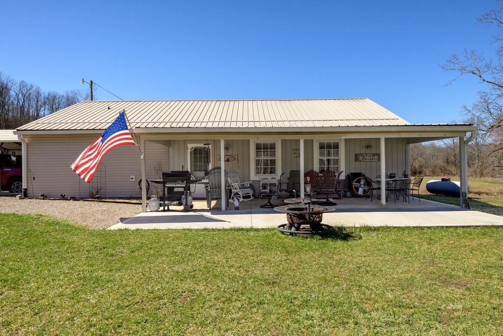 Photo of 446 Shaffer School Rd Rd, Oak Hill, OH 45656 (MLS # 2434553)