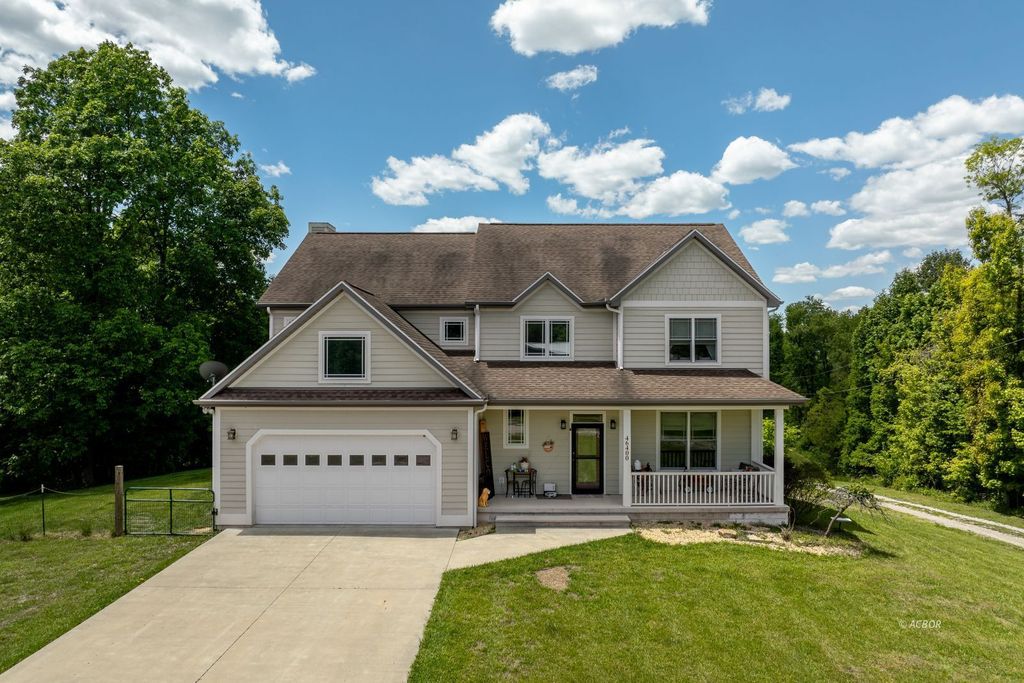 Photo of 46400 SR 160, Vinton, OH 45686 (MLS # 2434304)