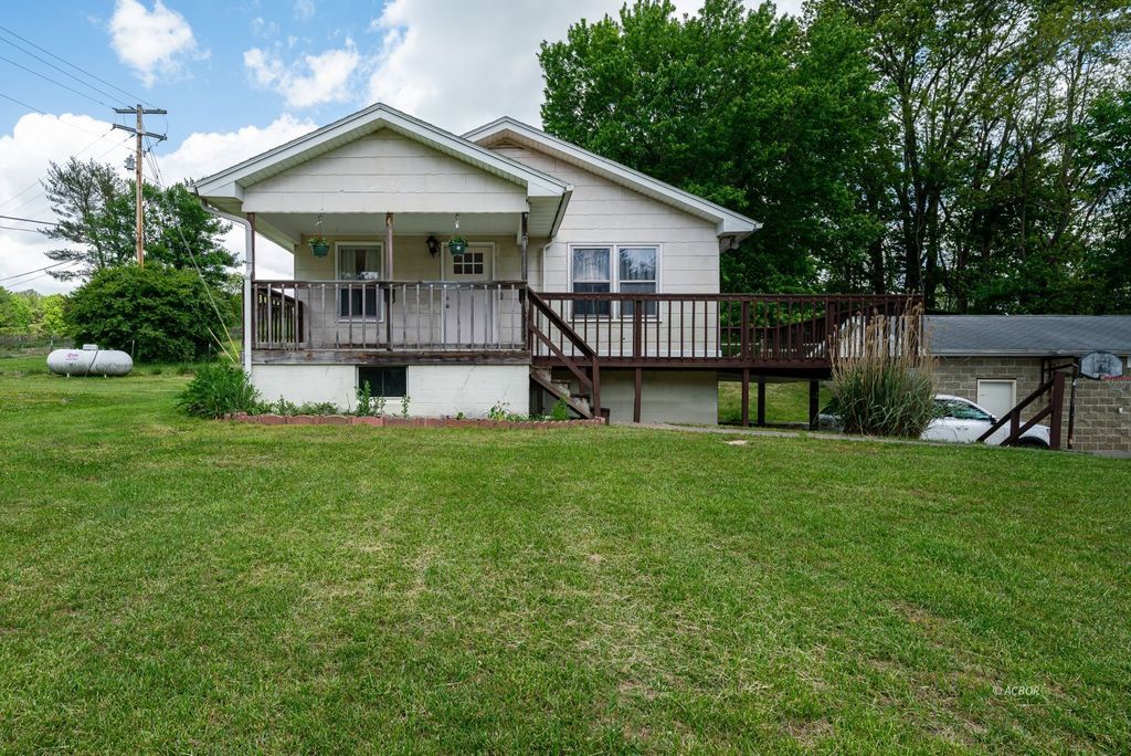 Photo of 2260 US Highway 50 W, Albany, OH 45710 (MLS # 2434935)