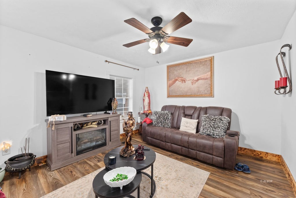 Photo of 642 5th Ave. AVE, Gallipolis, OH 45631 (MLS # 2435504)