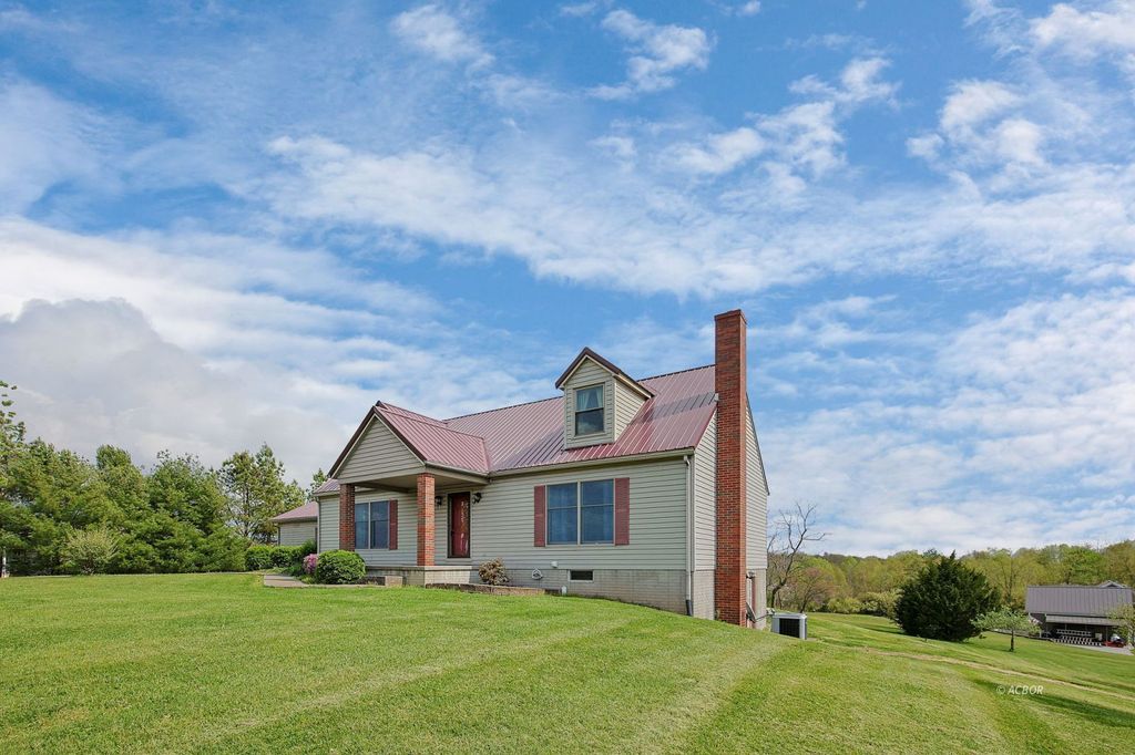 Photo of 28143 OLD SR 346, Albany, OH 45710 (MLS # 2434798)