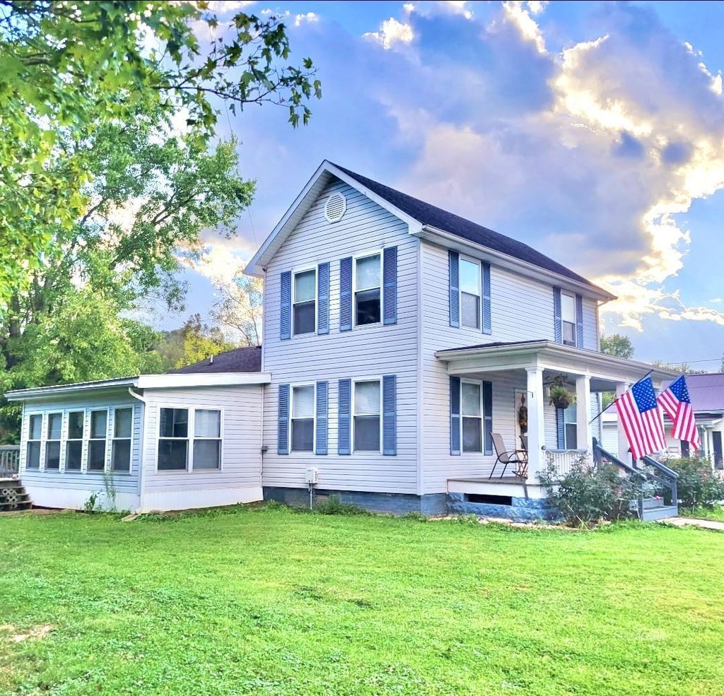 Photo of 173 Salem Street St, Rutland, OH 45775 (MLS # 2433682)