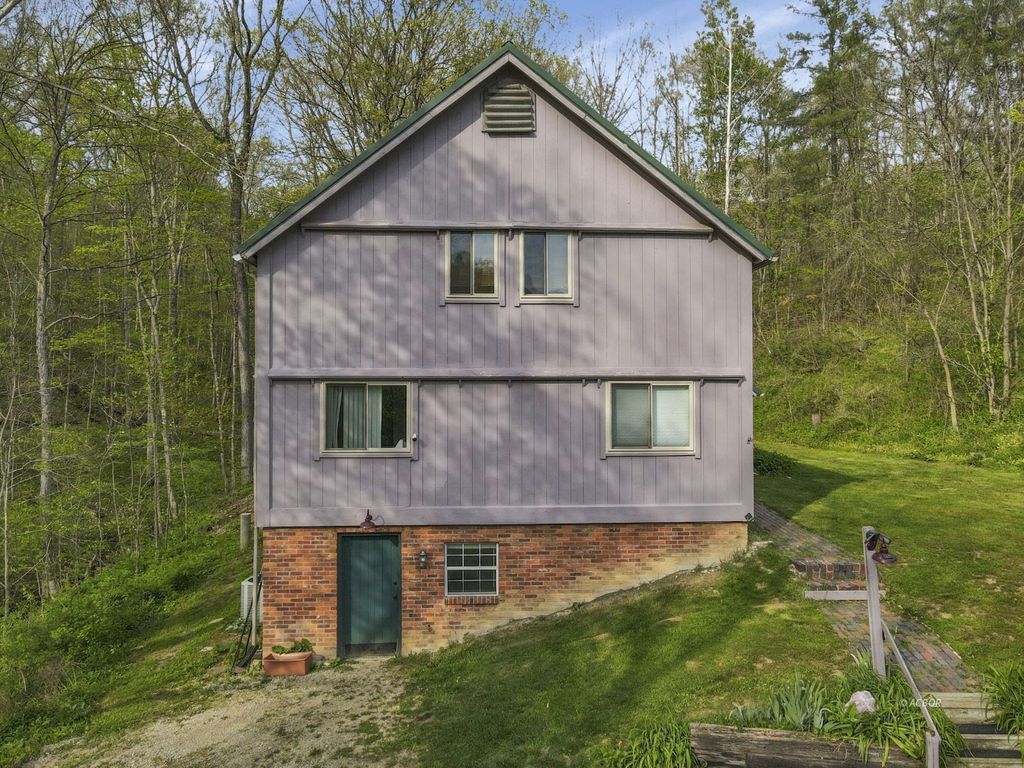 Photo of 16496 South Canaan Rd Rd, Athens, OH 45701 (MLS # 2434803)