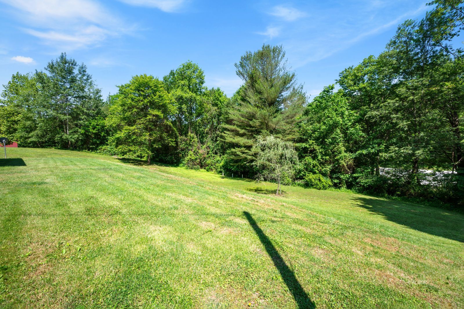 26601 HUCKLEBERRY RD