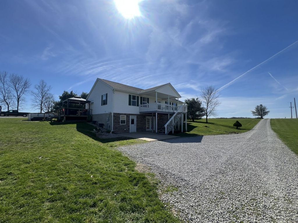 Photo of 29119 Gaston Road Rd, Albany, OH 45710 (MLS # 2434712)