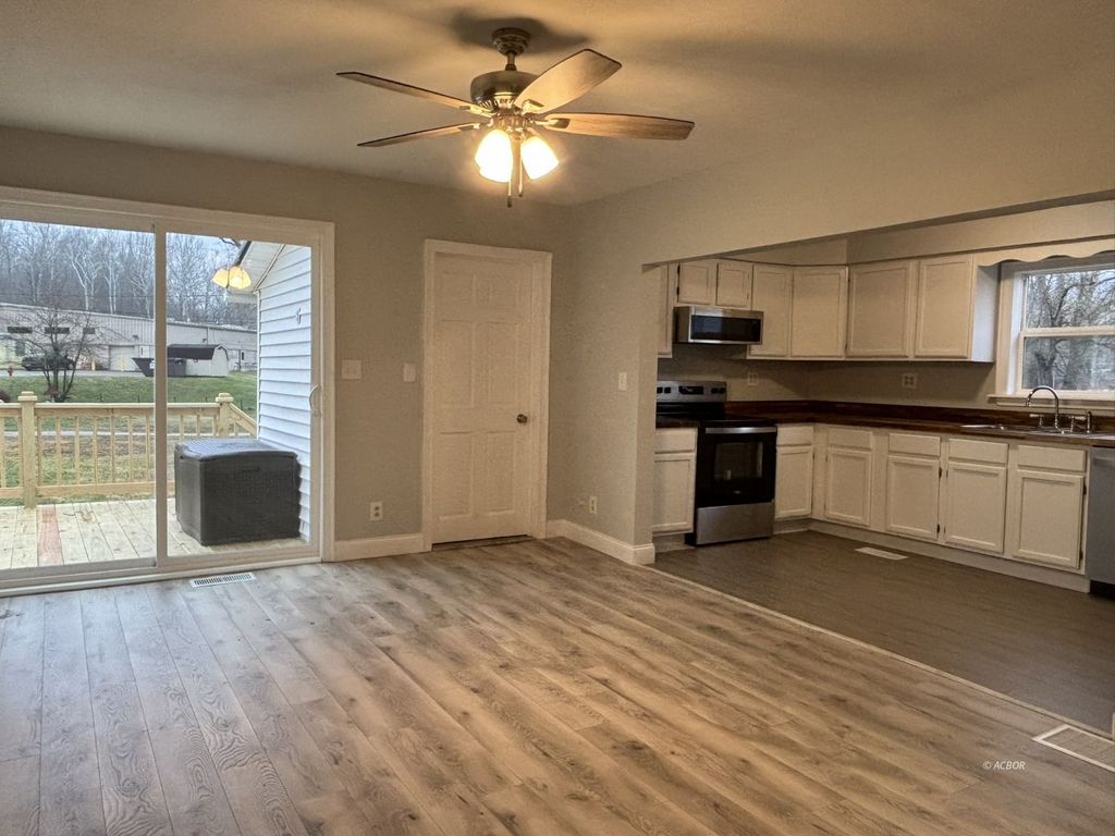 Photo of 16 Braun St, Glouster, OH 45732 (MLS # 2434376)