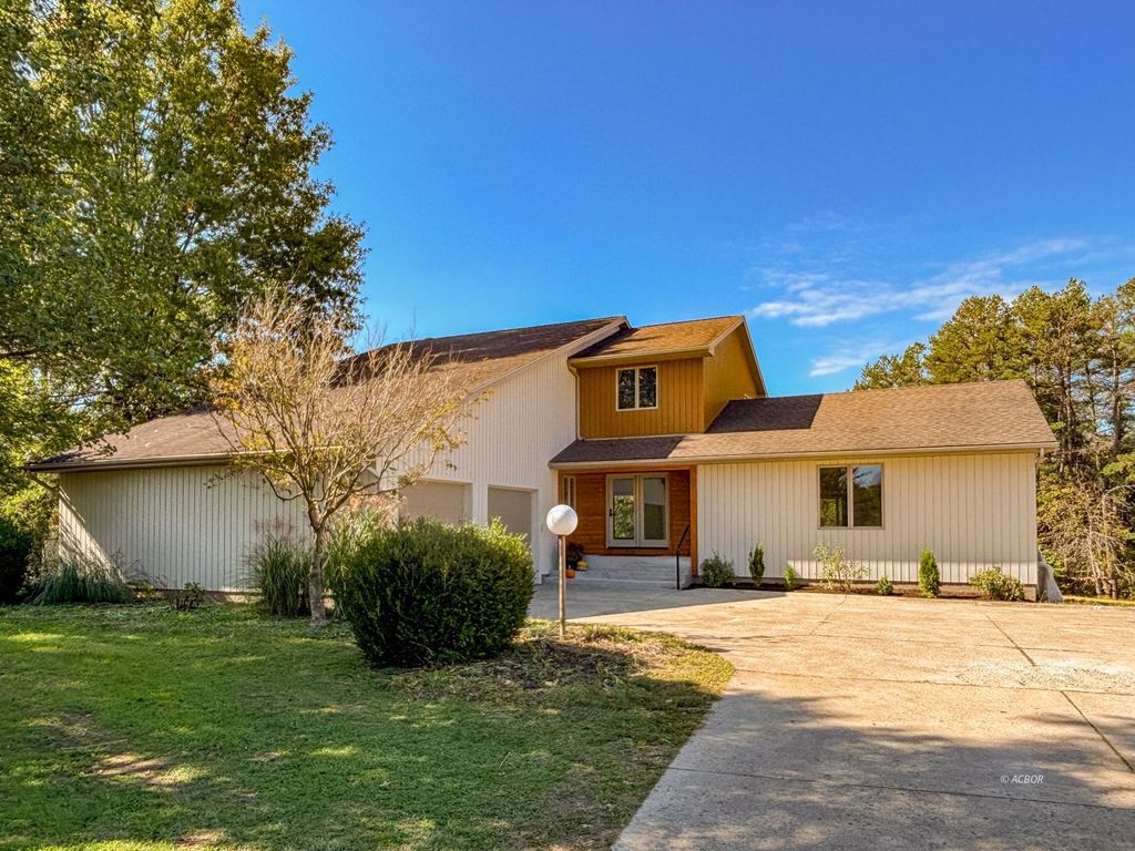 Photo of 7405 Radford Rd, Athens, OH 45701 (MLS # 2434081)