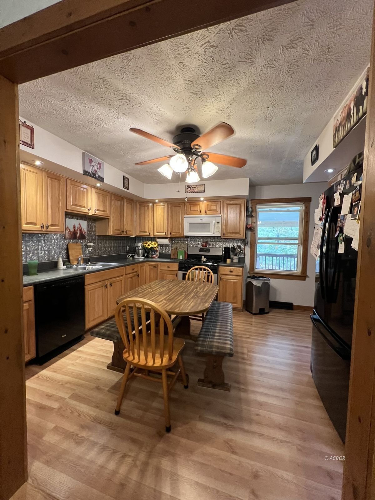 3485 Marshfield Rd