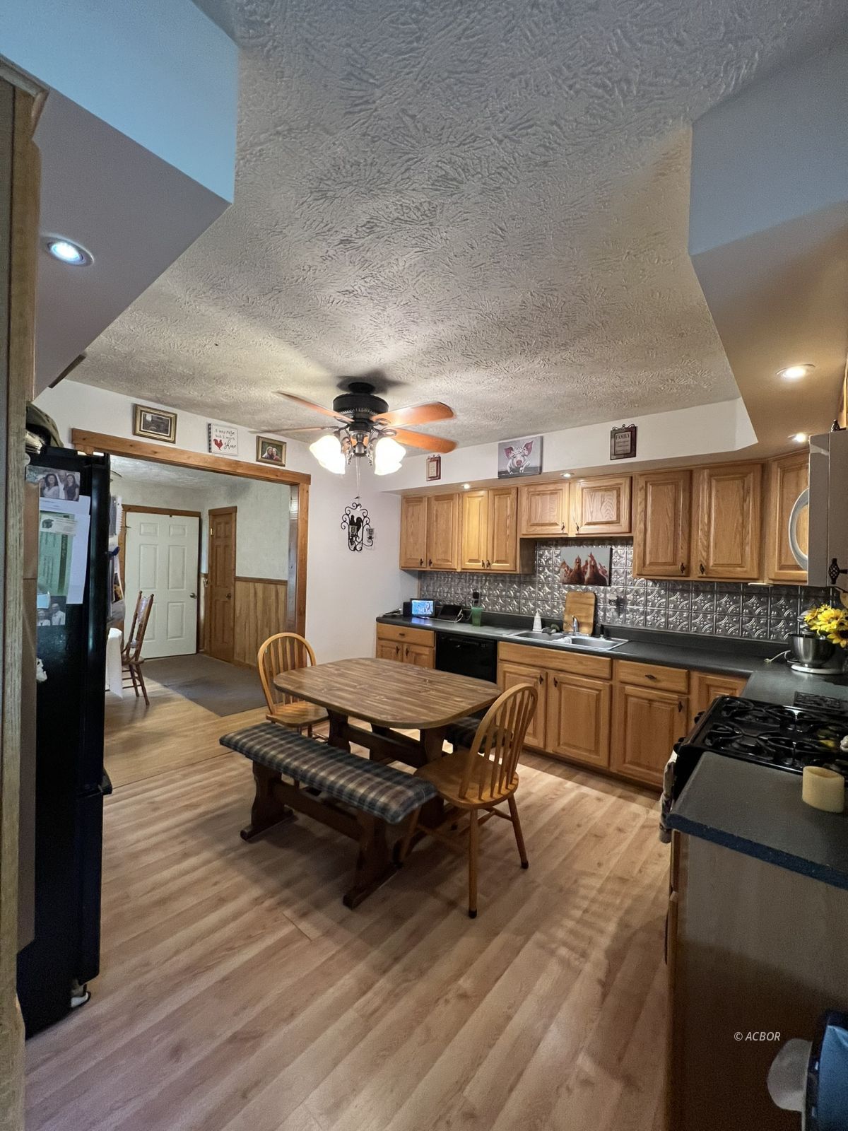 3485 Marshfield Rd