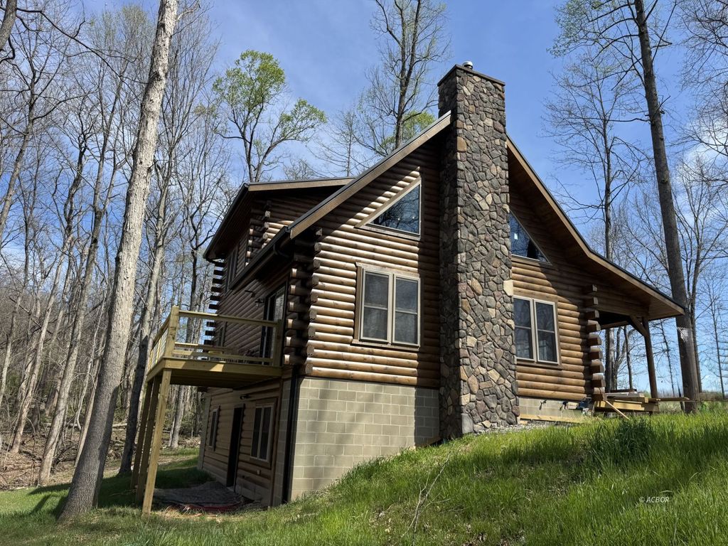 Photo of 281 Jolly Rd, Wellston, OH 45692 (MLS # 2434747)