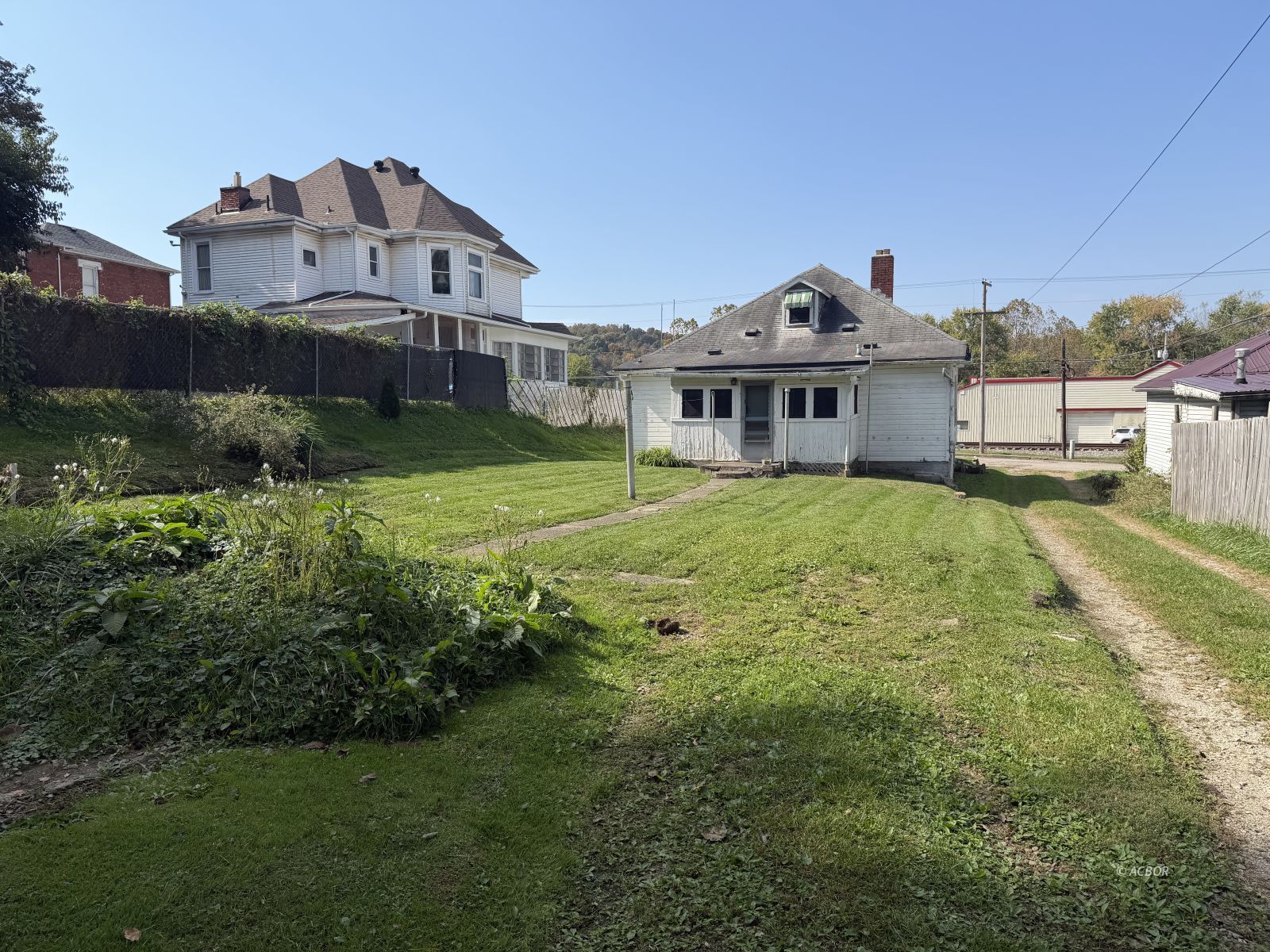 21 Summit St