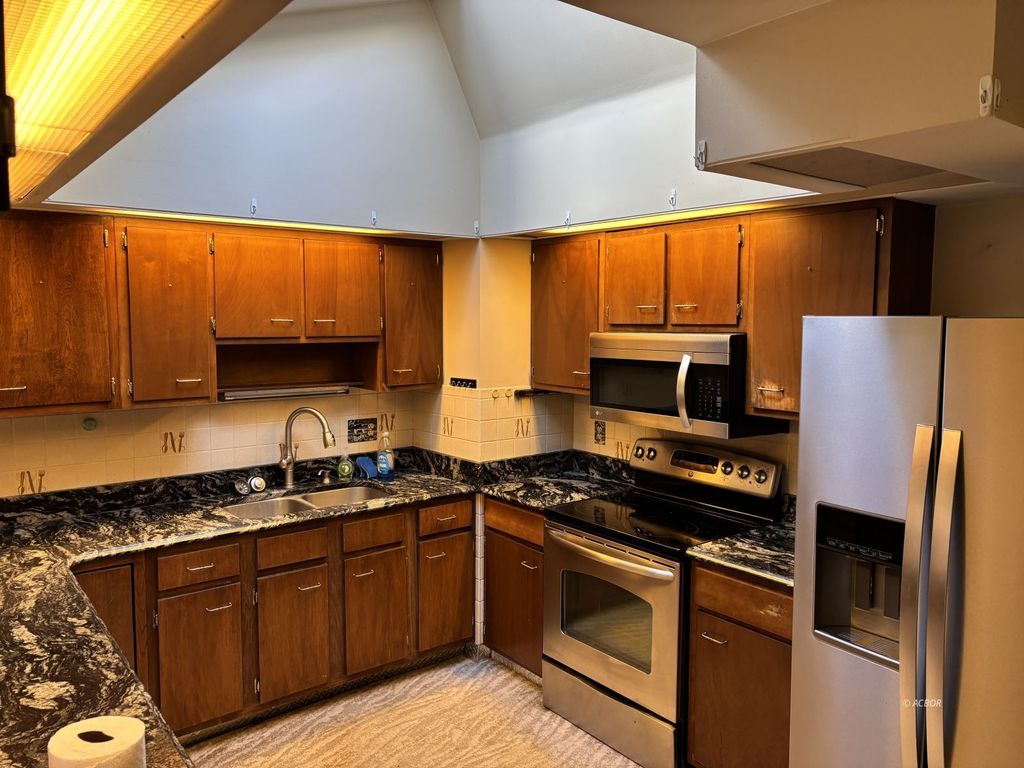 Photo of 17 Ring St, Athens, OH 45701 (MLS # 2434138)