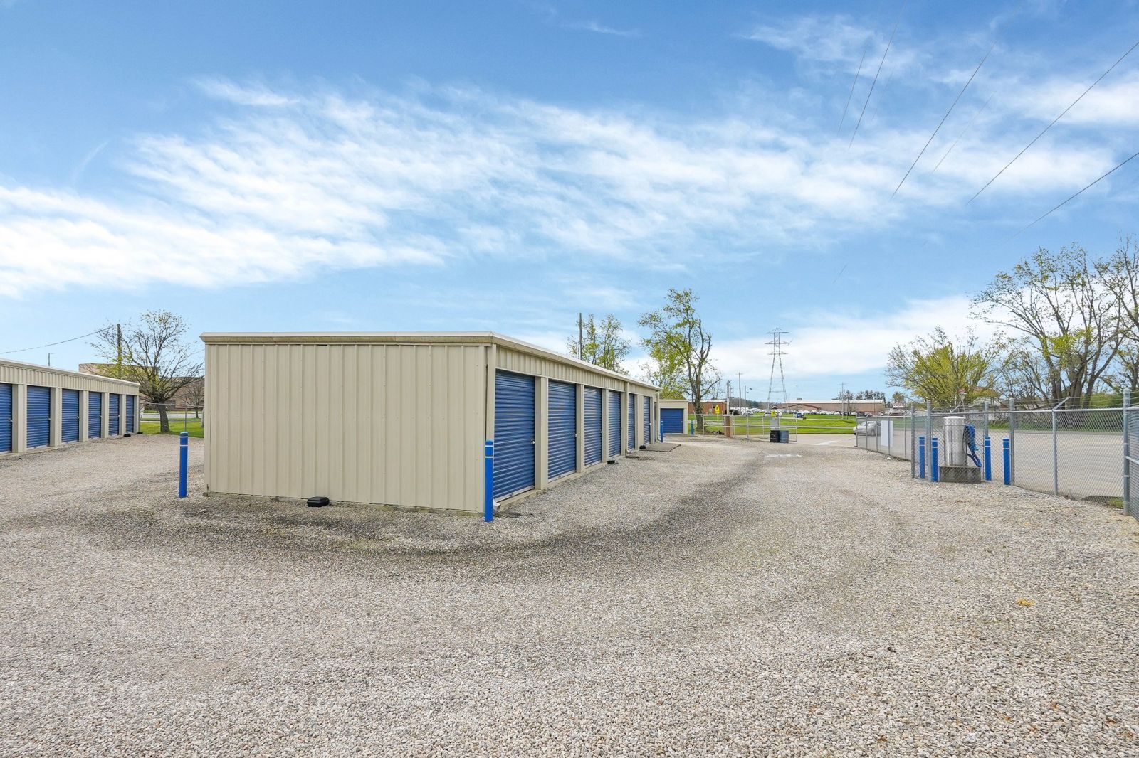 6100 Ayers - Storage Rd