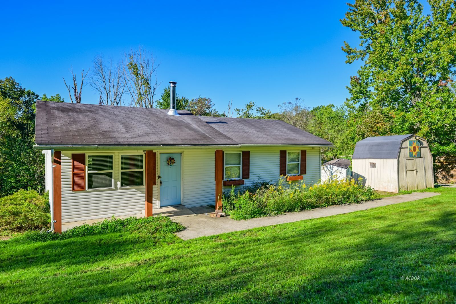 4005 Campbell Rd