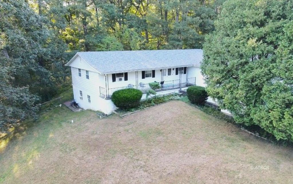 Photo of 7165 Beechwood Dr, Athens, OH 45701 (MLS # 2433943)