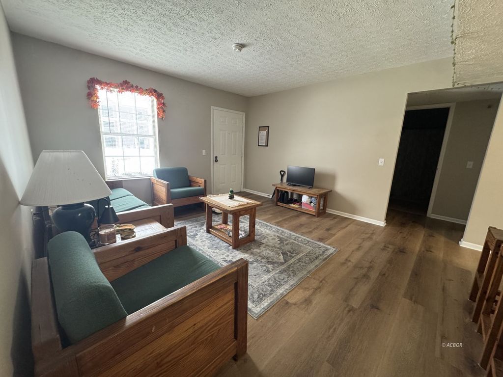 Photo of 15 S Shafer St #2102, Athens, OH 45701 (MLS # 2434475)