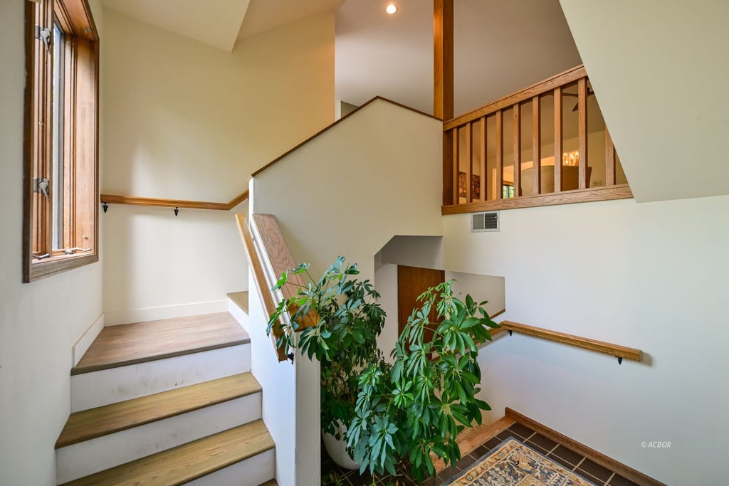 Photo of 16 McGuffey Ln, Athens, OH 45701 (MLS # 2435493)