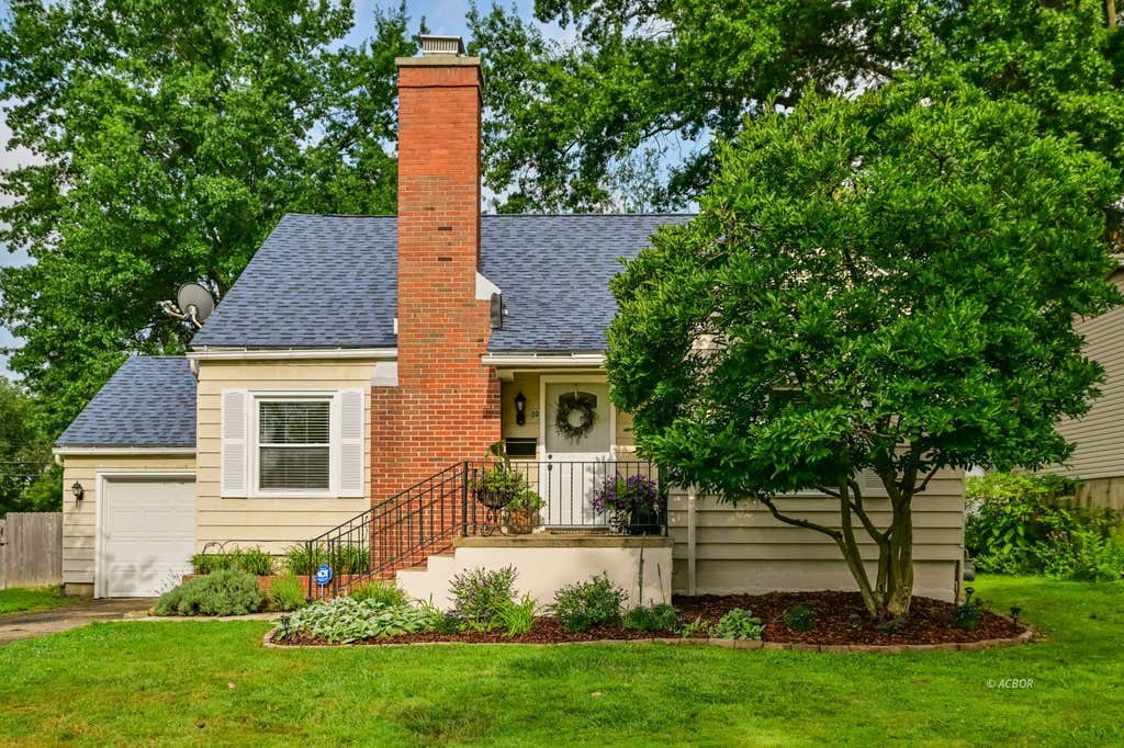 Photo of 20 Grand Park Blvd, Athens, OH 45701 (MLS # 2435294)